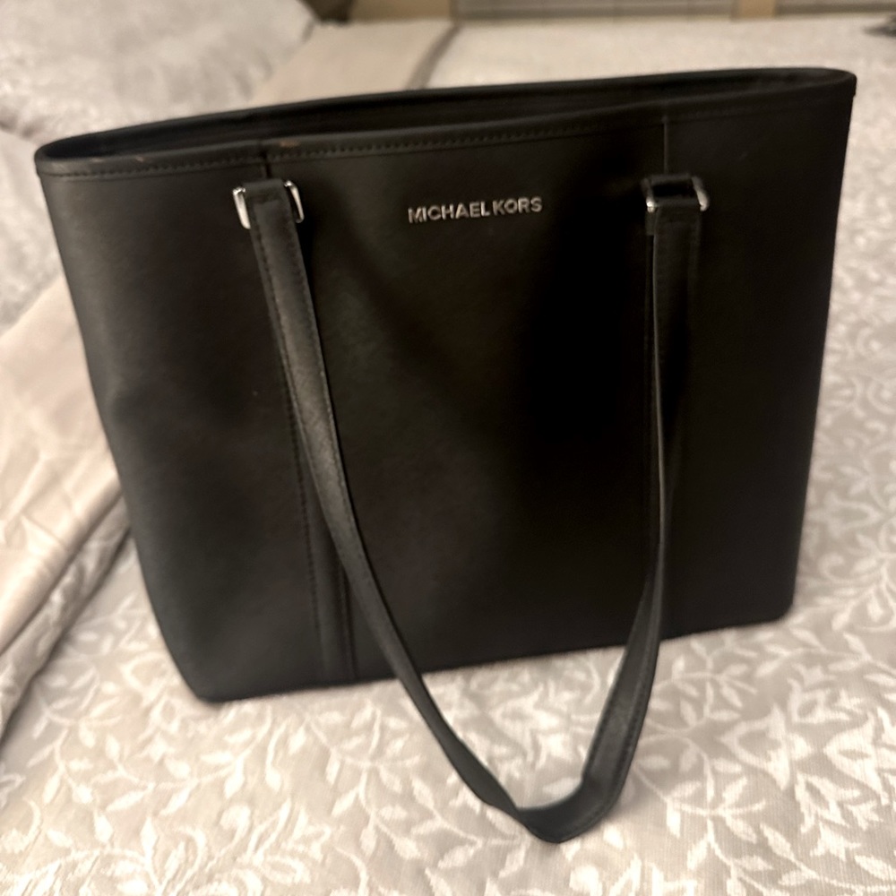 Michaels Kors Black Tote